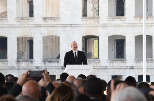 Diaspor siyasətində yeni dönəm: Zəfər Qurultayı