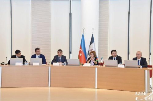 “Dezinformasiyanın artımı: media sahəsinə təsiri və səmərəli cavab tədbirləri strategiyaları” mövzusunda dəyirmi masa keçirilib