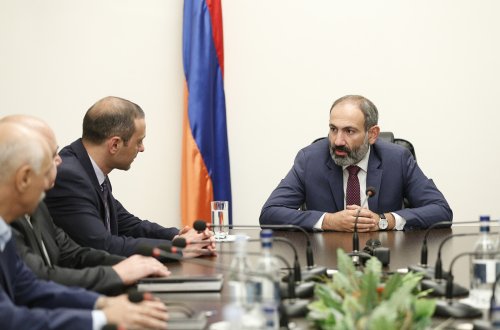 Paşinyan Təhlükəsizlik Şurasının katibini məzuniyyətə göndərib