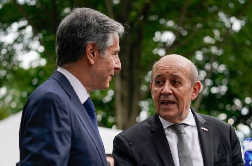 ABŞ və Fransa Ukraynaya hərbi yardımın genişləndirilməsini müzakirə edir