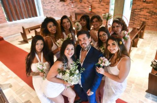 9 qadınla evlənən kişi həyat yoldaşlarından şikayətçidir: “Onları idarə edə bilmirəm” - FOTOLAR