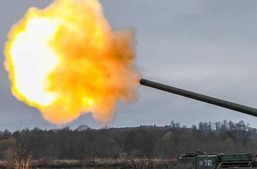 Xarkovda bina uçub - dağıntılar altında qalanlar var