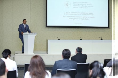 “Bazar iqtisadiyyatı və rəqabət mühiti” və “İstehlakçının hüquq və vəzifələri” mövzularında təlim keçirilib