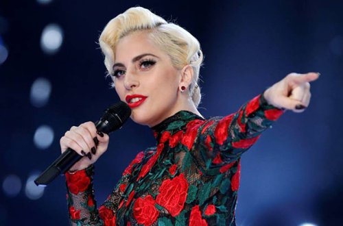 Ledi Qaqa rusiyalıları “axmaq” adlandırdı - Video