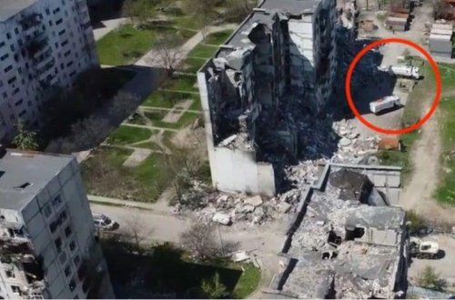 Mariupol Şəhər Şurası: “Rusiya humanitar yardım maşınları ilə meyitləri aparıb gizlədir”