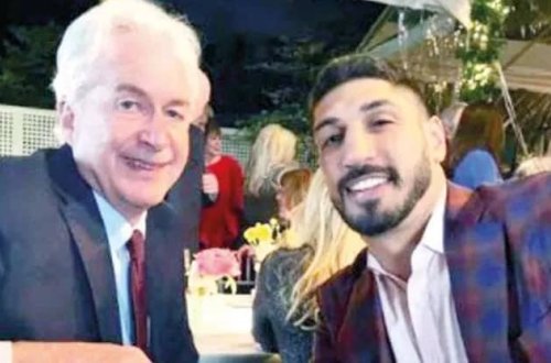 CIA direktoru FETÖ üzvü ilə eyni fotoda görülüb