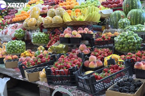 Bazarlarda yüksək qiymətə satılan meyvələr - VİDEO