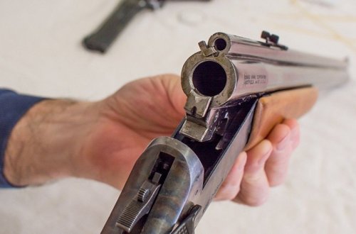 Ötən il özünü güllələyən şəxs intihar edib