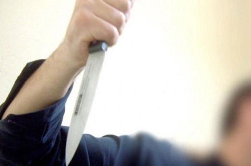 Abşeronda kişi arvadını bıçaqlayıb özünü öldürdü