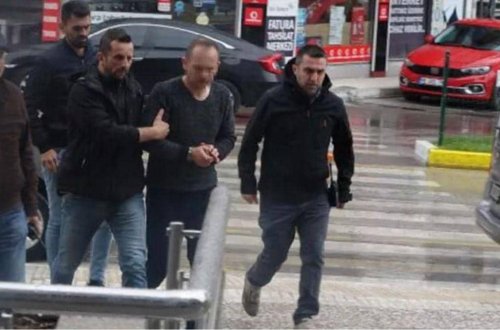 Həyat yoldaşını boğaraq öldürməyə çalışdı: TÜRKİYƏDƏ DƏHŞƏT