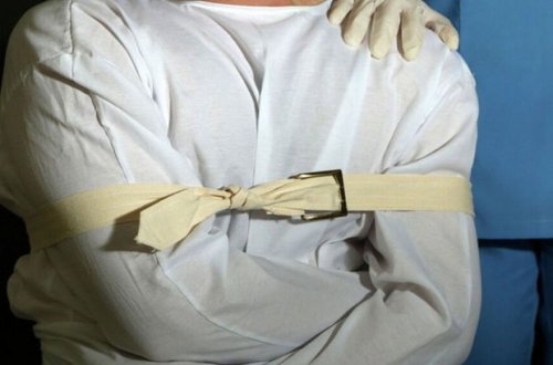 Azərbaycanda palata yoldaşını öldürən şizofren azadlığa BURAXILDI - TƏFƏRRÜAT