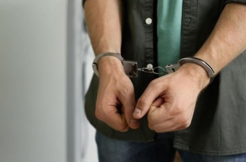 İşlədiyi mağazadan 60 min manatlıq oğurluq etdi