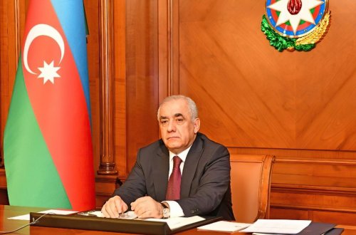 Baş nazir daşınmaz əmlakla bağlı qərarda dəyişiklik edib