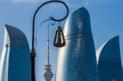 СМИ КНР: Число заражений COVID-19 в Азербайджане снижается