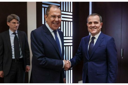 Azərbaycan və Rusiya XİN başçıları arasında görüş olub - YENİLƏNİB