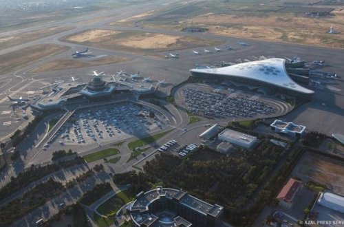 Пассажиропоток азербайджанских аэропортов достиг почти 900 000 человек