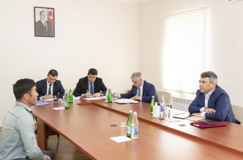 İnam Kərimov Qusarda vətəndaşları qəbul edib