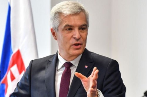 Slovakiyanın xarici işlər naziri: 