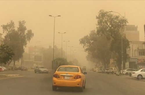 İraqda qum fırtınası səbəbindən 4 000 nəfər xəstəxanalara yerləşdirilib