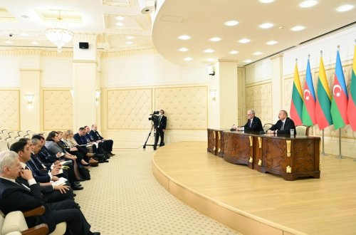 Dövlət başçısı: 