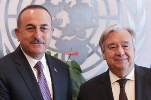 Quterreş Çavuşoğlu ilə Ukraynadakı vəziyyəti müzakirə edib