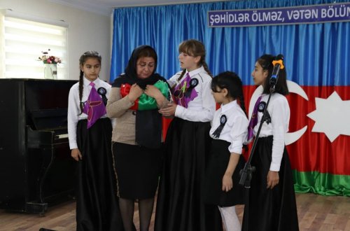 Yevlax şəhər şəhid Əsgər Həsənov  adına Malbinəsi kənd Uşaq musiqi məktəbində “Haqqın Zəfəri” adlı tədbir keçirilmişdir