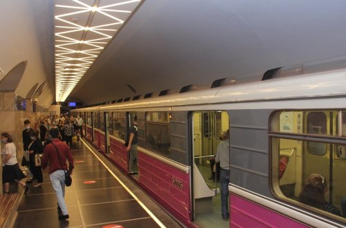 Bakı metrosunda ləngimə yaranıb