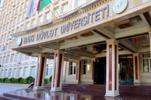 BDU-nun tələbələrini maşın vurdu