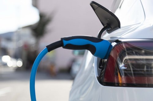 Azərbaycanda hibrid avtomobillərə güzəştlərin tətbiqinə başlanılıb