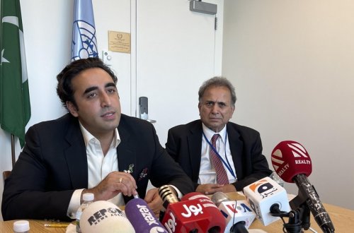 Глава МИД Пакистана планирует посетить Азербайджан