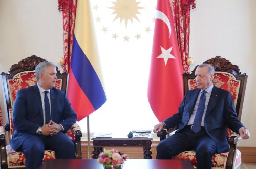 Ərdoğan Kolumbiya lideri ilə görüşüb