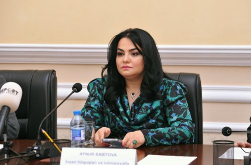 Nazirin kadrının adı 1,5 milyonluq mənimsəmədə: Aynur Sabitova ilə şirkət arasında skandal – Video