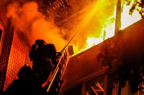 Xarkovda dini məbəd atəşə tutulub