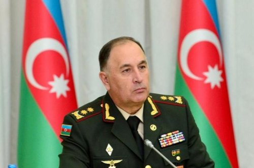 Начальник Генштаба осмотрел технику, которая будет представлена на TEKNOFEST Azerbaijan