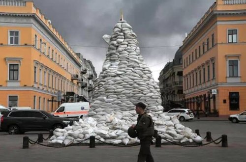 Ukraynada 350-dən çox tarixi və mədəniyyət obyekti zədələnib