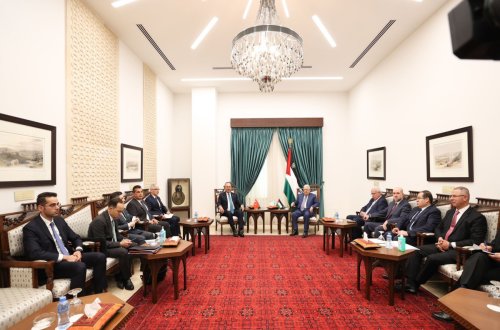 Çavuşoğlu Fələstinin lideri ilə görüşüb