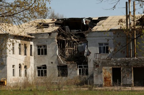 Rusiya ordusu Donbasın 39 yaşayış məntəqəsini atəşə tutub, ölənlər var