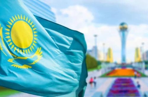 Qazaxıstan referenduma gedir