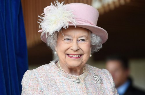 Böyük Britaniya Kraliçası Azərbaycan Prezidentini təbrik edib