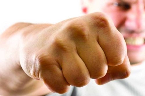 Bakıda bir yumruqla adam öldürən şəxs - “Düşündüm ki, aktyorluq edir”