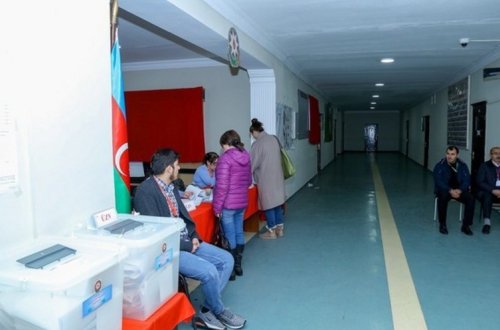 Azərbaycanın ən yaşlı kişi və qadın seçiciləri məlum olub