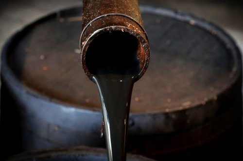 Avropa Rusiya neftinin idxalını məhdudlaşdırmaq qərarına gəlib