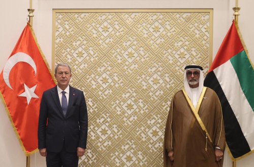 Hulusi Akar Birləşmiş Ərəb Əmirliklərinə səfər edib