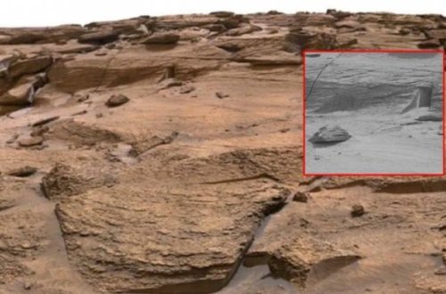 Marsda görülən sirli qapı: 