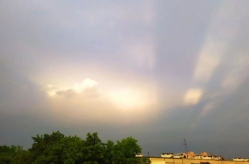 Xarkov səmasında nadir təbiət hadisəsi müşahidə olunub - FOTO