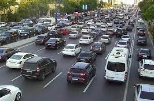 Bakıda sıxlıq müşahidə edilən yollar açıqlanıb - SİYAHI