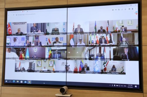 Azərbaycanda gündəlik xam neft hasilatı 706 min barrelə çatdırılacaq