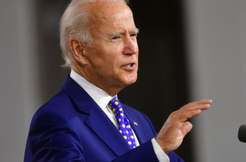 Байден подчеркнул необходимость ужесточения контроля за оружием