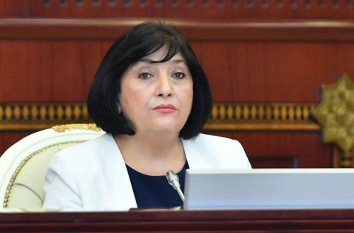 Milli Məclisin sədri növbədənkənar sessiyanın çağırılması haqqında sərəncam imzalayıb