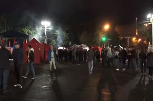 Ermənistan polisi aksiyaçılara qarşı səs qumbarası tətbiq edib - VİDEO